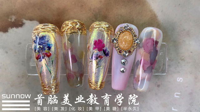 学美甲培训去哪里学好?
